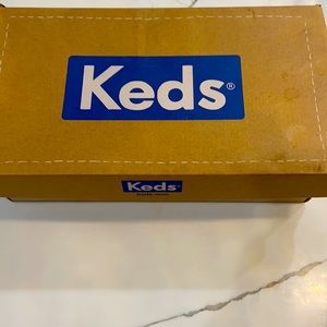 Keds sneakers size 8